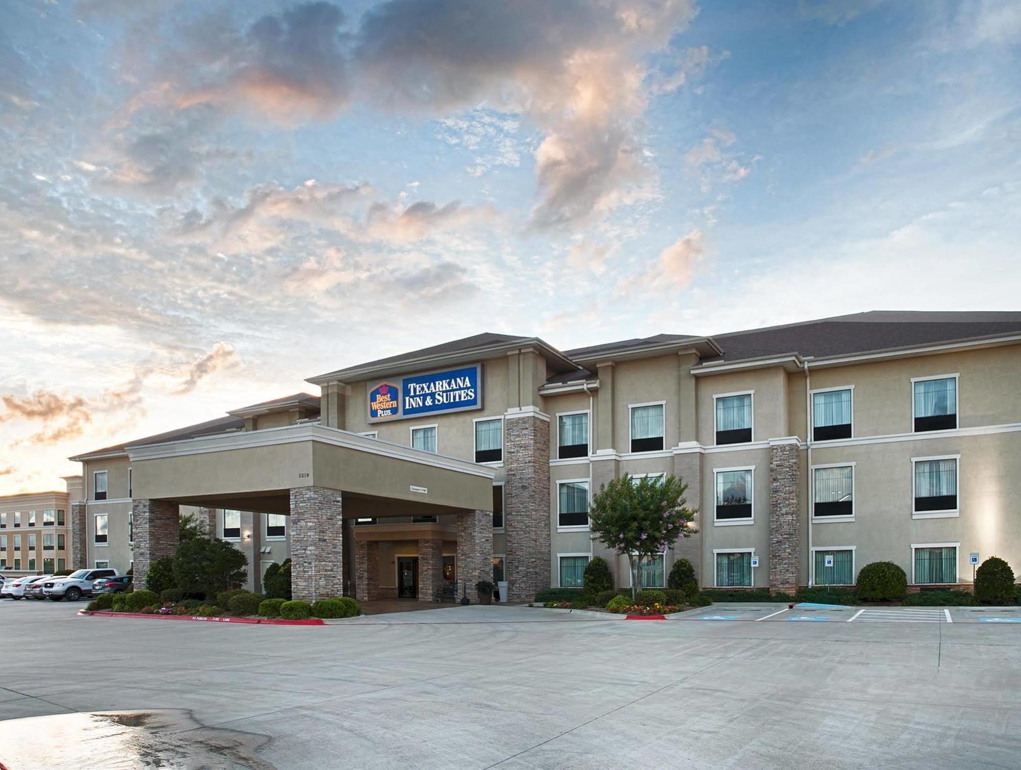 Best Western Plus Texarkana Inn And Suites Exterior photo